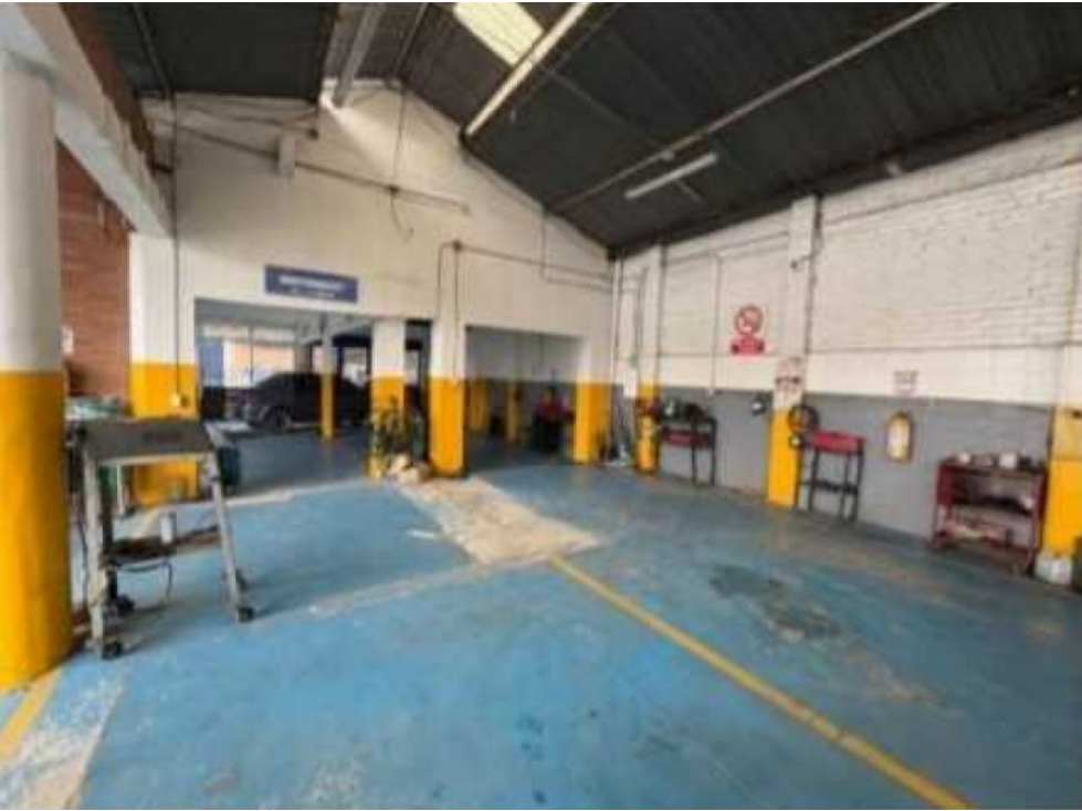 BODEGA INDUSTRIAL EN VENTA | LOS ALCÁZARES - 3
