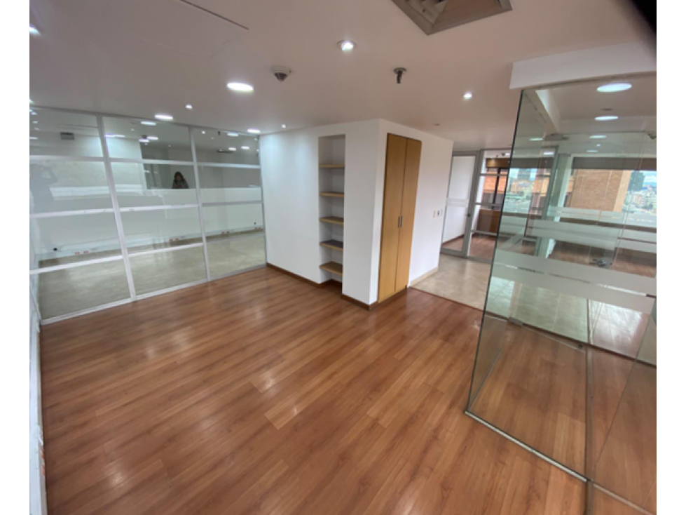OFICINA EN ARRIENDO | CHICÓ NORTE — foto 3