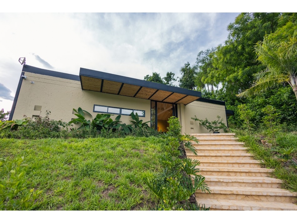 CONDOMINIO CASA LOMA, SAN JERÓNIMO (ANTIOQUIA)