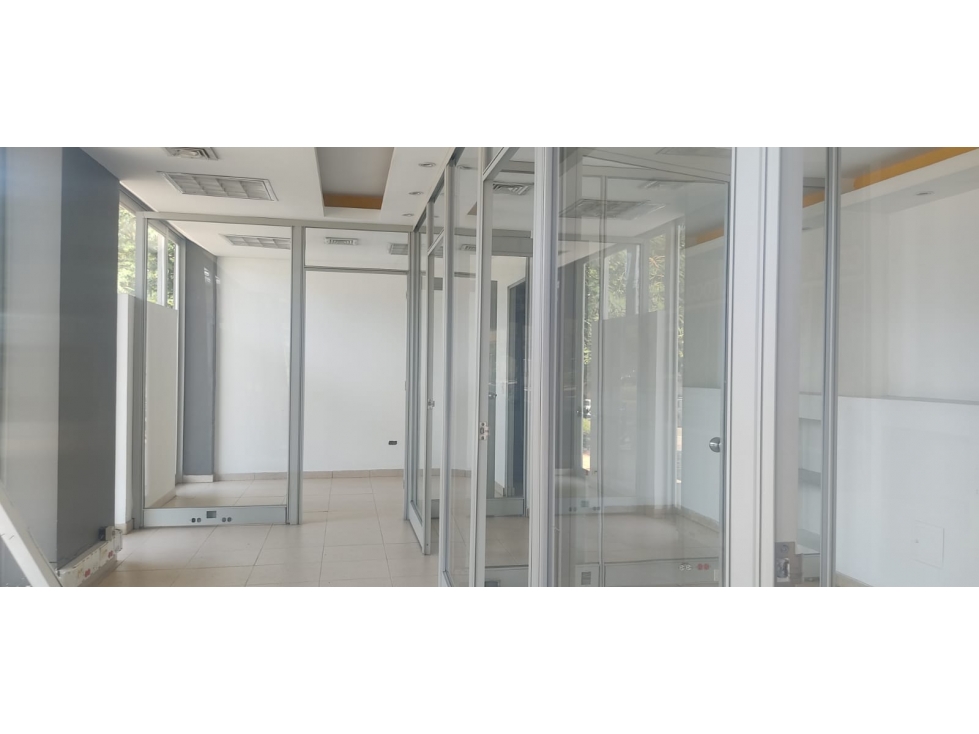 LOCAL U OFICINA EN ARRIENDO VILLAVICENCIO - 3