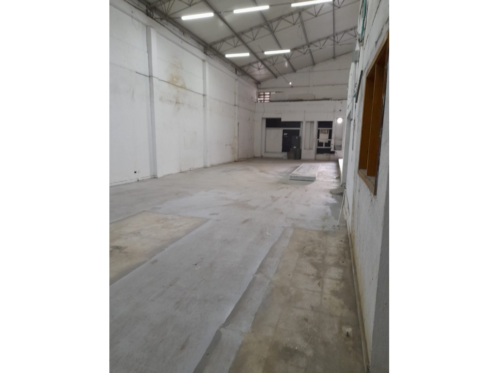 BODEGA EN ARRIENDO CARTAGENA - 2
