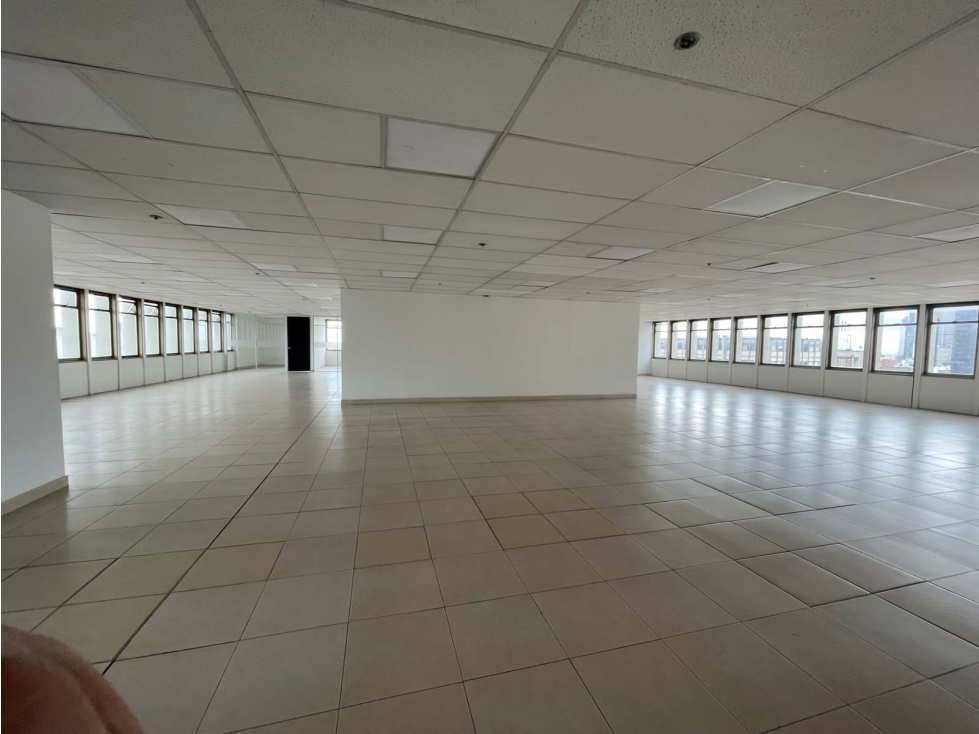 OFICINA EN ARRIENDO, CENTRO, SECTOR EMPRESARIAL — foto 2