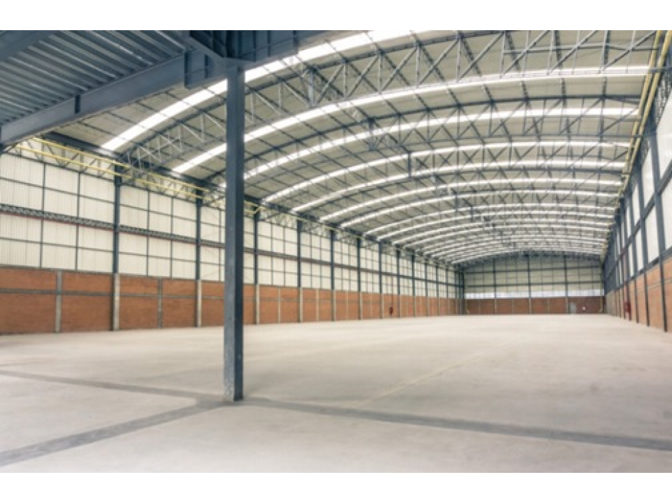 Bodega en arriendo 2389m2 Fontibon Zona Industrial - 4