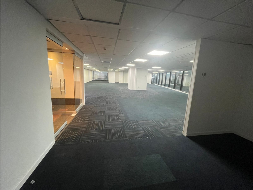 OFICINA EN ARRIENDO - CHICÓ NORTE — foto 4