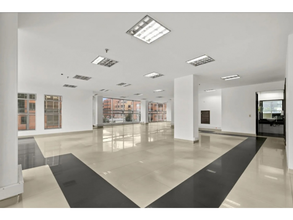 EDIFICIO CORPORATIVO EN VENTA - CHICÓ — foto 4
