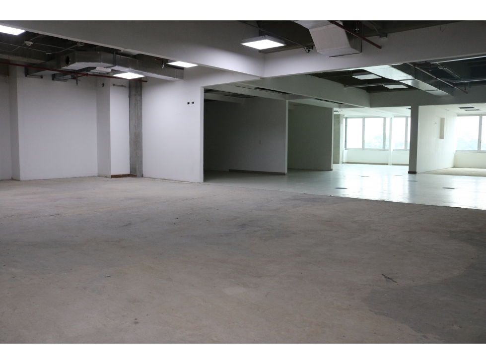 EXCELENTE OFICINA EN ARRIENDO - AVENIDA EL DORADO — foto 5