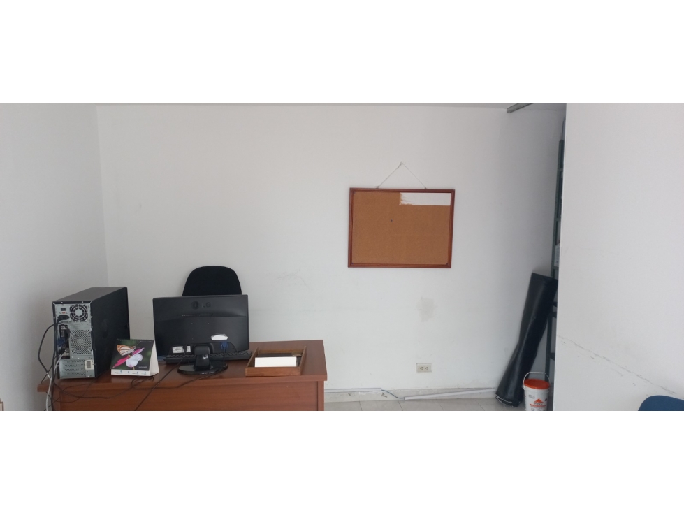 CASA PARA OFICINAS ARRIENDO EL LAGO, BOGOTÁ — foto 4