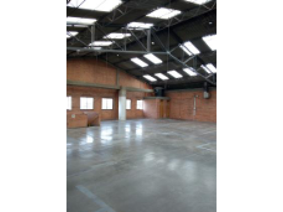 BODEGA EN ARRIENDO ZONA INDUSTRIAL MONTEVIDEO - 4