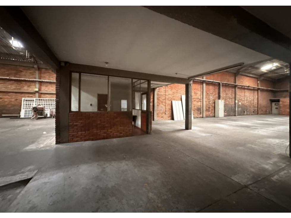 BODEGA INDUSTRIAL EN ARRIENDO PUENTE ARANDA - 4