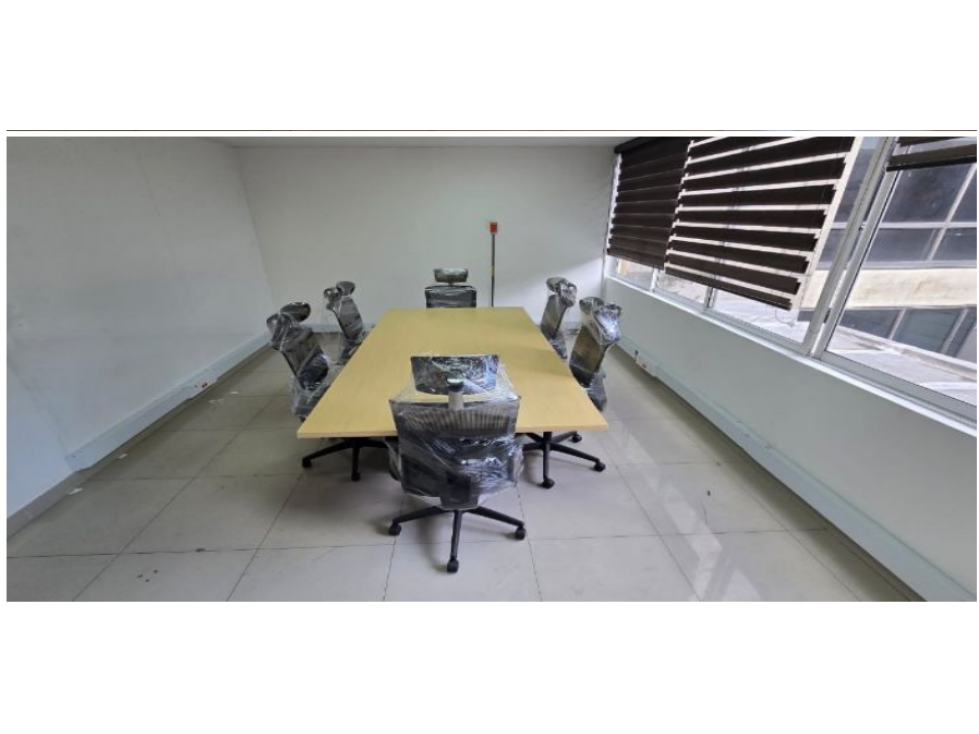 OFICINA EN ARRIENDO CENTRO INTERNACIONAL, BOGOTÁ — foto 2