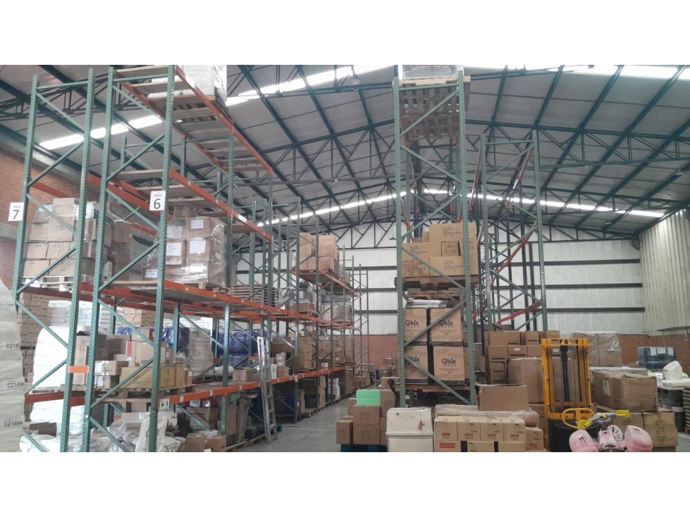 BODEGA EN ARRIENDO PARQUE INDUSTRIAL SIBERIA - 4
