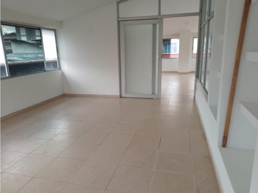 EXCELENTE OFICINA EN ARRIENDO - VILLAVICENCIO - 5