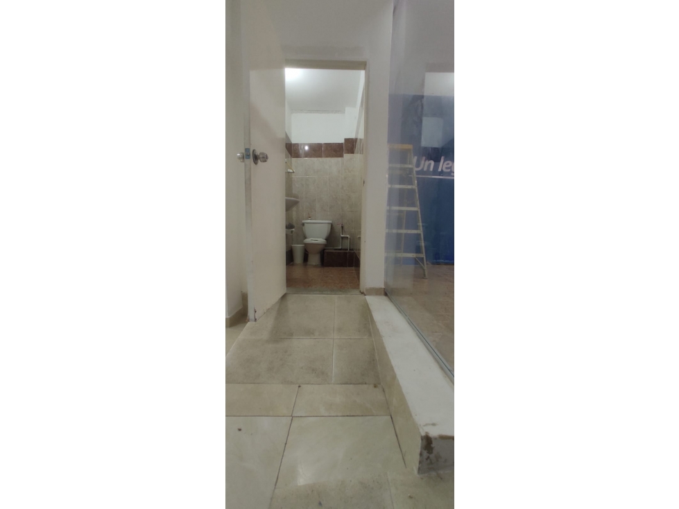 LOCAL EN ARRIENDO, SECTOR BARZAL, VILLAVICENCIO - 5