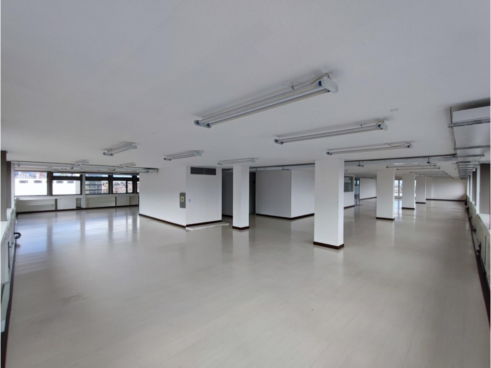 OFICINA EN ARRIENDO, SECTOR EMPRESARIAL, CHAPINERO