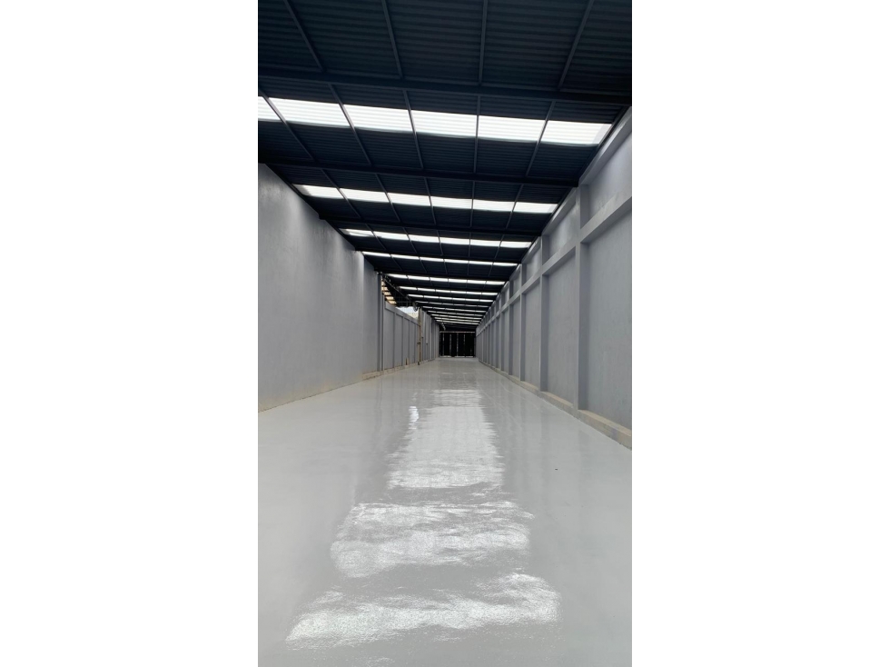 EXCELENTE BODEGA EN ARRIENDO | TUNJA - 1