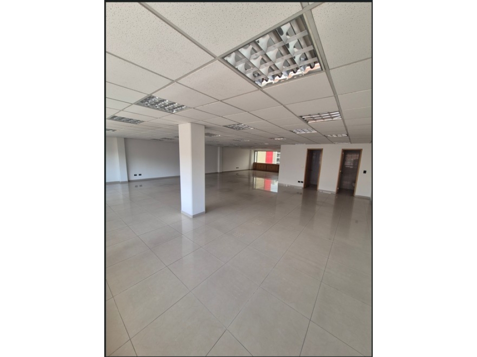 OFICINA EN ARRIENDO - CHAPINERO — foto 4