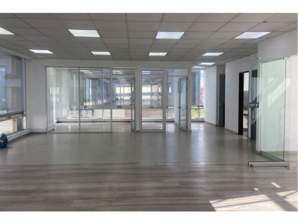 OFICINA EN ARRIENDO CHICÓ, BOGOTÁ — foto 5