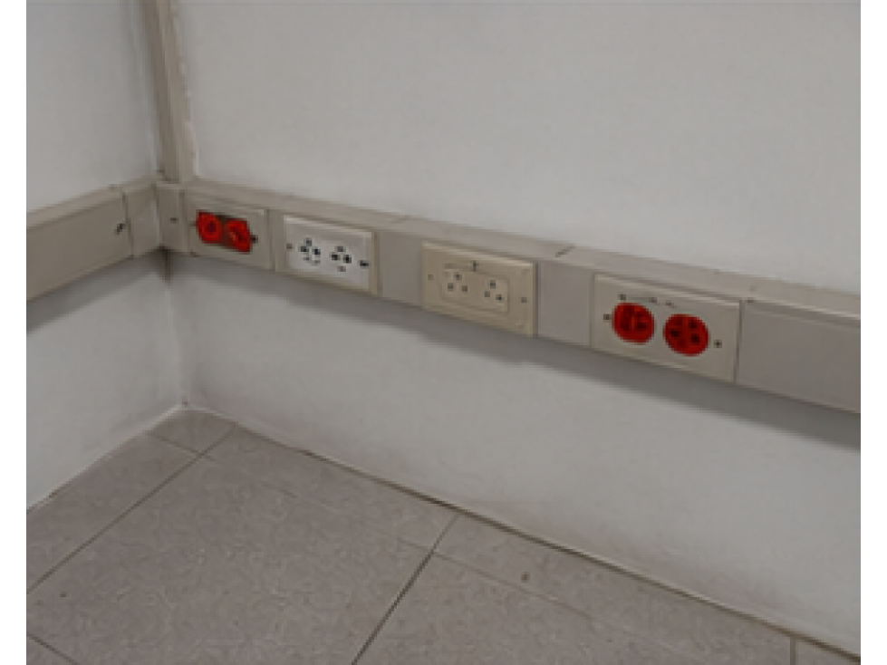 LOCAL COMERCIAL EN ARRIENDO TOBERÍN — foto 4