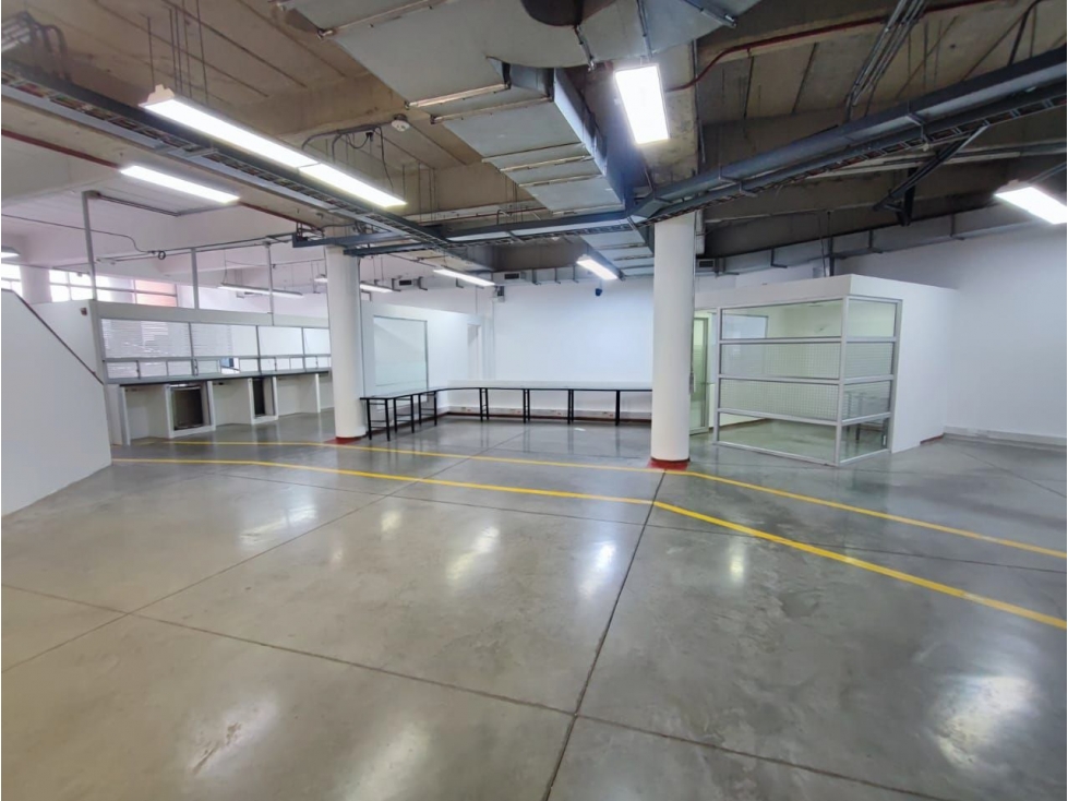LOCAL OFICINA EN ARRIENDO, CENTRO INTERNACIONAL, BOGOTA — foto 3