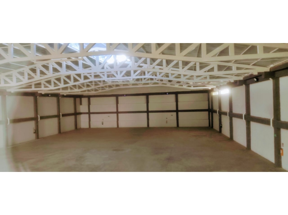 BODEGA INDUSTRIAL EN VENTA, 1.550m2 NEIVA, HUILA - 2