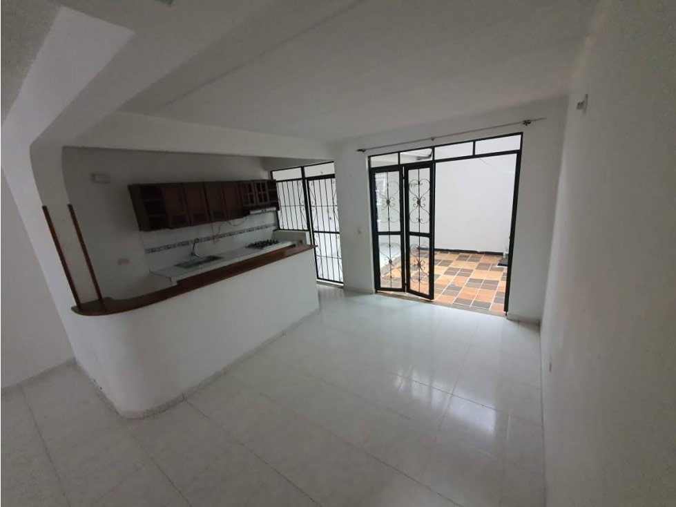 CASA EN VENTA, VILLAVICENCIO