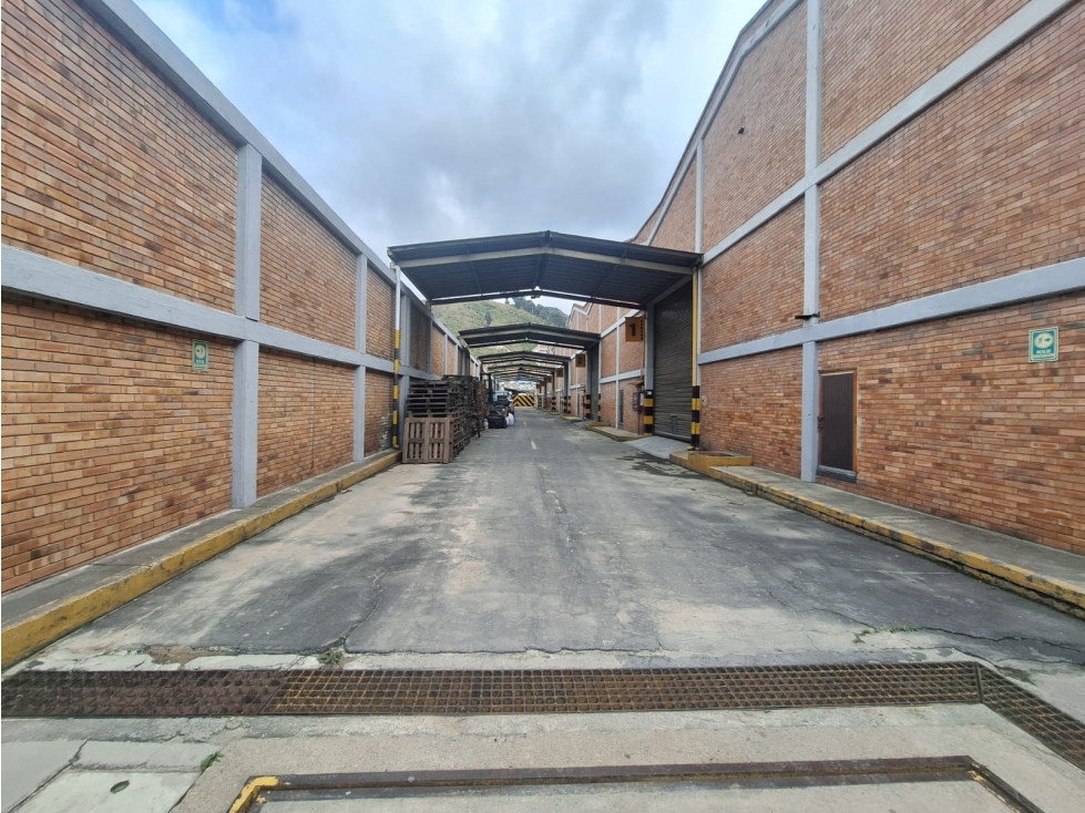 BODEGAS + EDIFICIO EN VENTA, SOACHA, PARQUE INDUSTRIAL - 6