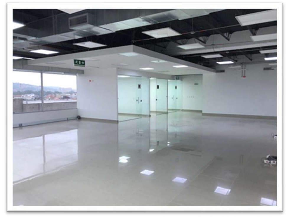 OFICINA 1.128 M² EN ARRIENDO, LA FLORESTA