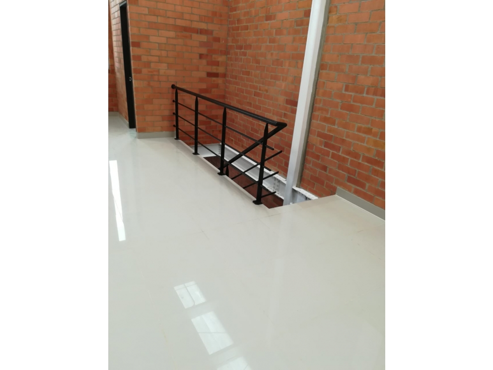 Bodega en venta en Corabastos norte 139.82 m² — foto 5