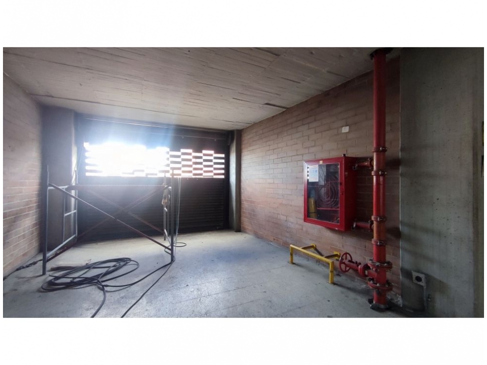 BODEGA EN ARRIENDO Montevideo Zona Industrial — foto 6