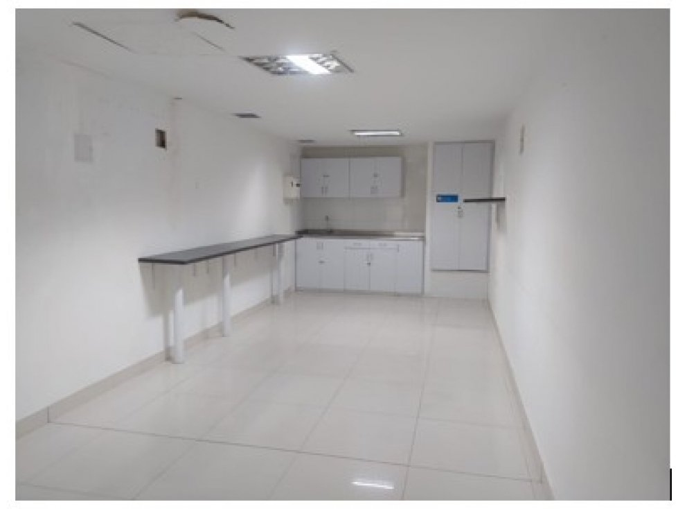 LOCAL COMERCIAL EN ARRIENDO - VILLAVICENCIO - 6