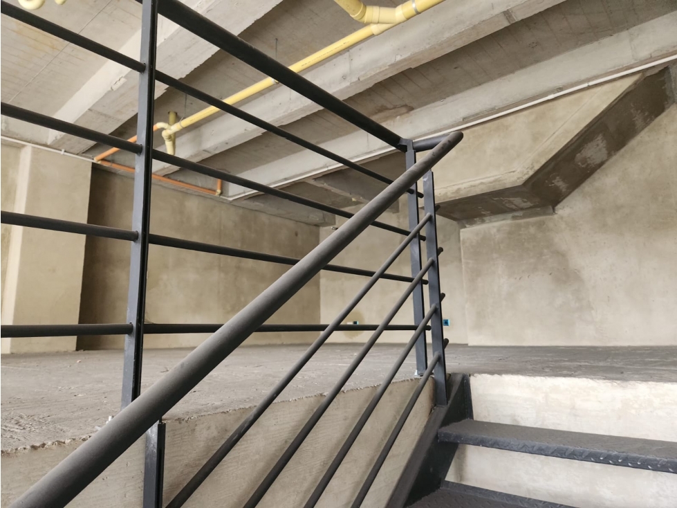 LOCAL COMERCIAL EN ARRIENDO - TOBERIN — foto 4