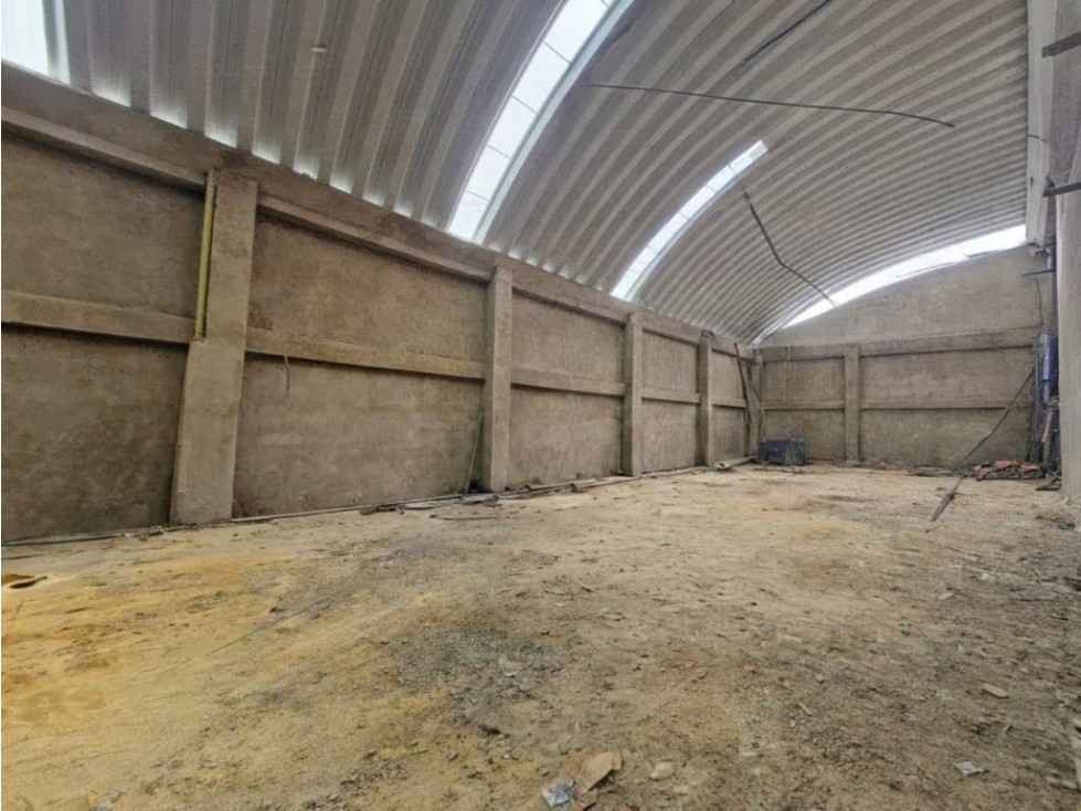 BODEGA EN ARRIENDO TOBERÍN — foto 5