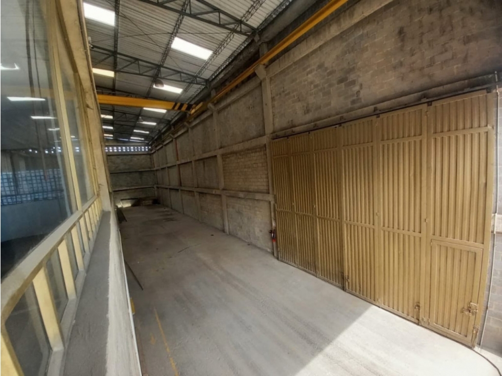 BODEGA INDUSTRIAL EN ARRIENDO VALLADOLID — foto 6