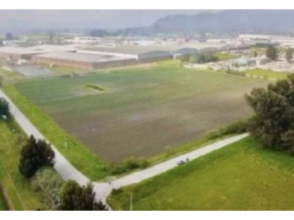 LOTE INDUSTRIAL Y AGROPECUARIO EN VENTA SIBERIA, COTA - 6
