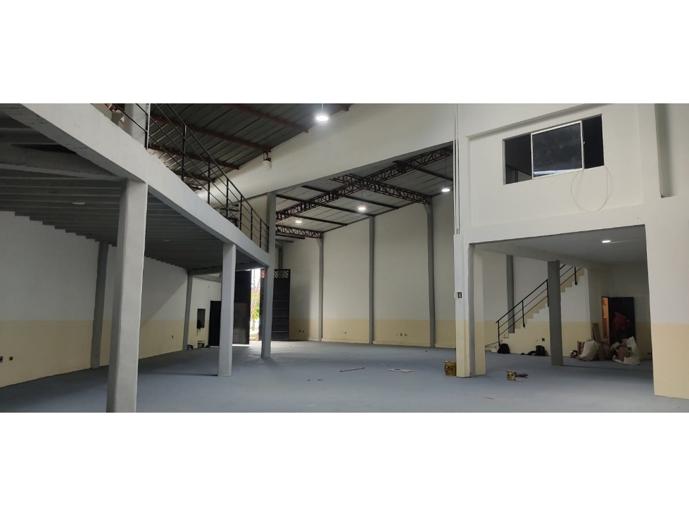 BODEGA EN VENTA, VILLAVICENCIO - 3
