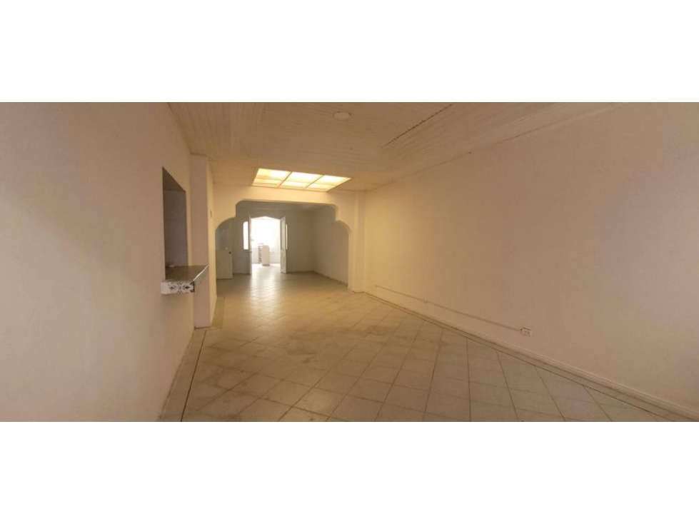 CASA COMERCIAL EN ARRIENDO, QUINTA CAMACHO — foto 2