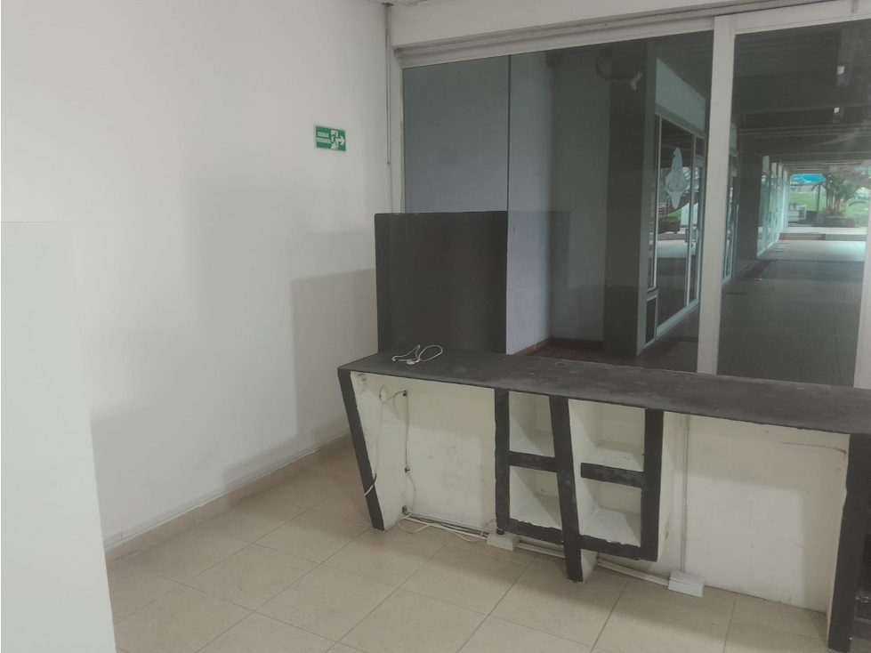 LOCAL COMERCIAL EN ARRIENDO, VILLAVICENCIO - 4