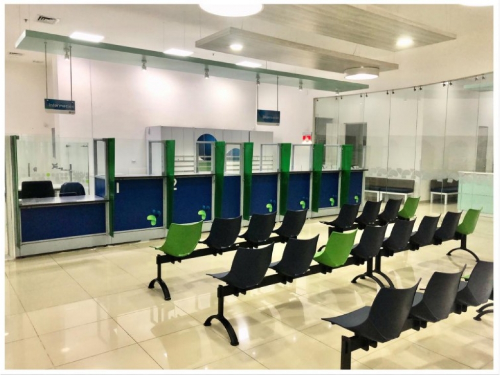 LOCAL EN ARRIENDO | SECTOR SALUD - CENTRO COMERCIAL FLORESTA OUTLET — foto 2