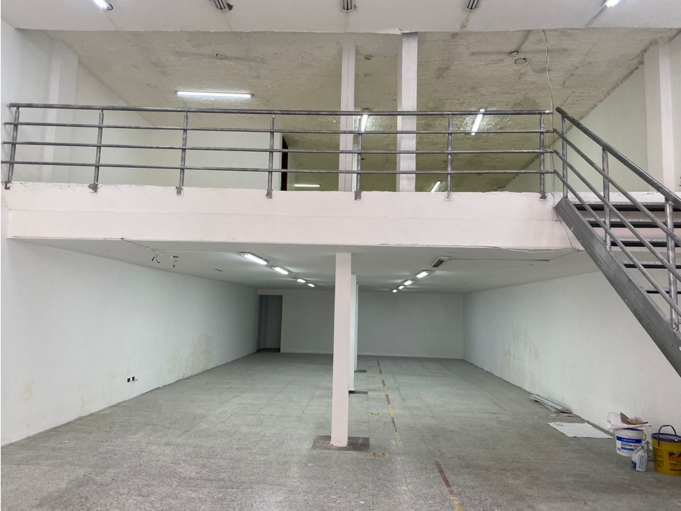 LOCAL EN ARRIENDO, VENECIA, SECTOR COMERCIAL — foto 3