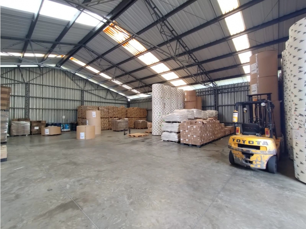 BODEGA INDUSTRIAL EN VENTA EN SOPO - 5