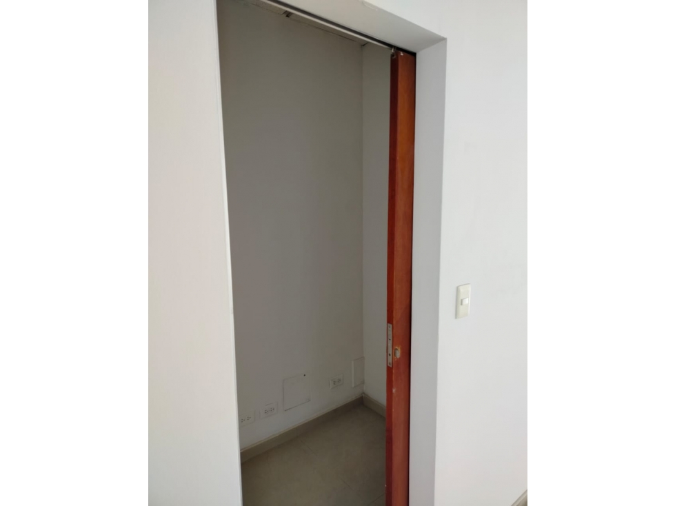 OFICINA 100 M2 EN ARRIENDO - SECTOR EL LAGO - CHAPINERO — foto 6
