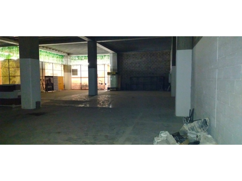 LOCAL PRIMER PISO EN ARRIENDO, SECTOR MADELENA, BOGOTA