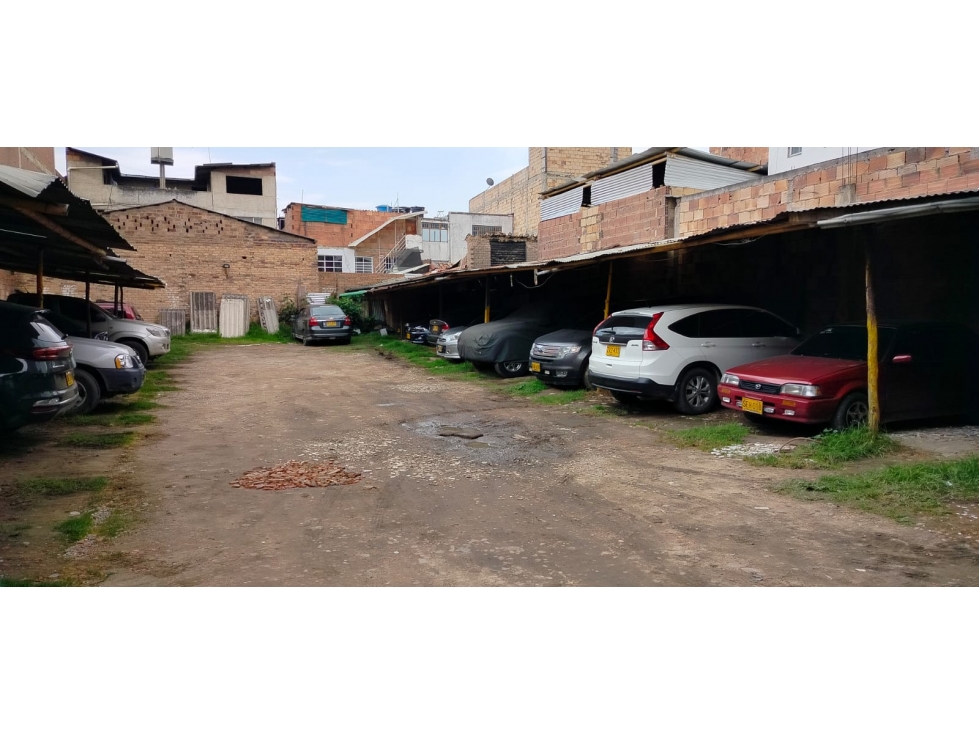 CASA LOTE EN VENTA SOBRE VÍA PRINCIPAL COMERCIAL EN SOACHA PARQUE - 3