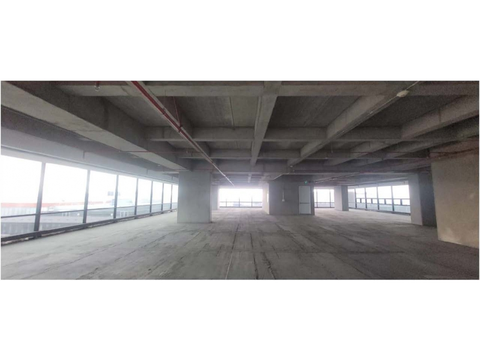 ARRIENDO OFICINA EN CIUDAD SALITRE