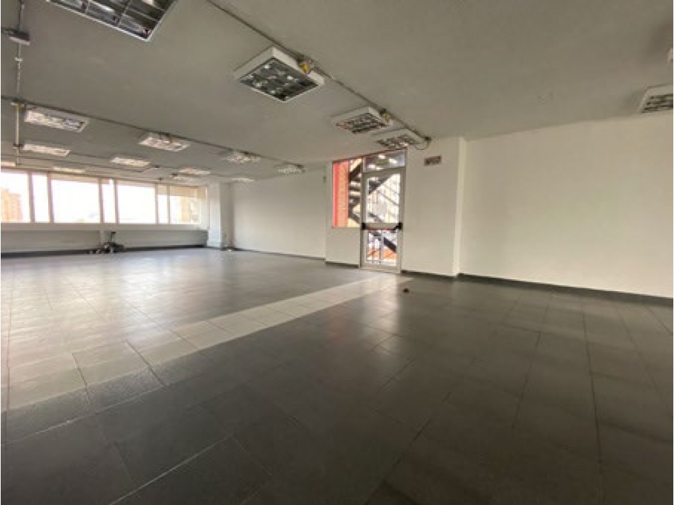 OFICINA EN ARRIENDO, CHAPINERO, CALLE 72 — foto 4