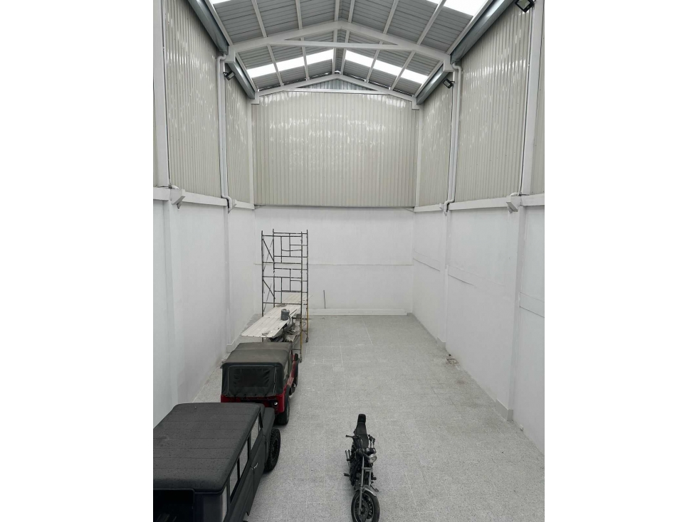 BODEGA EN ARRIENDO LAS FERIAS, BOGOTÁ - 1