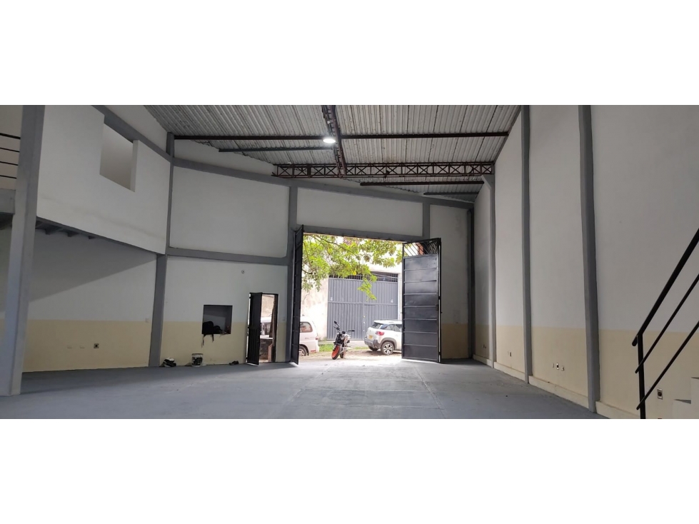 BODEGA EN VENTA, VILLAVICENCIO - 1