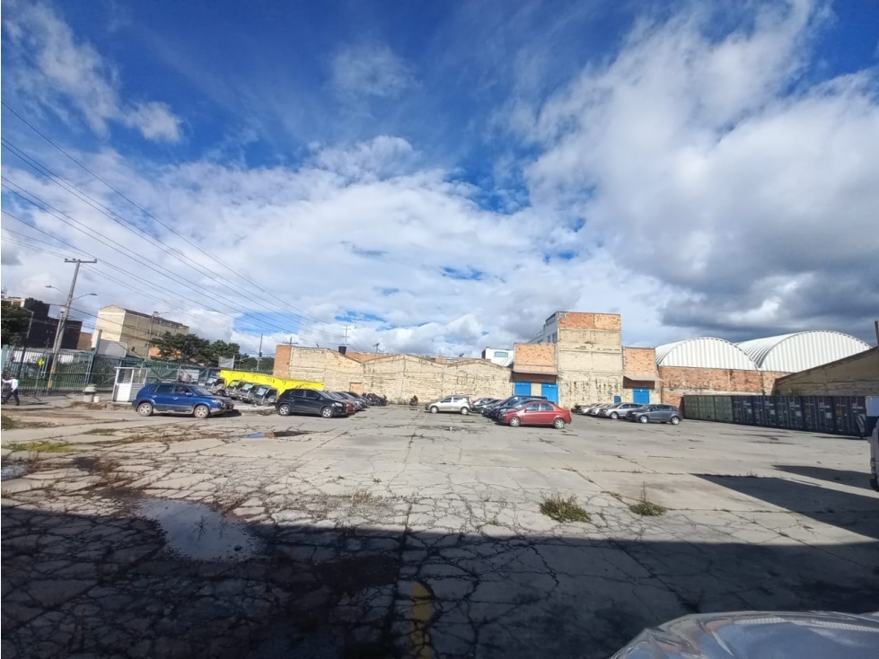 LOTE INDUSTRIAL DE 3.360 m2 EN VENTA - SECTOR ALAMOS - ENGATIVA — foto 2