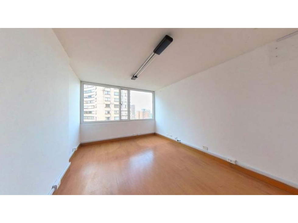 OFICINA 132 M2 EN VENTA, LA CANDELARIA, SECTOR FINANCIERO Y COMERCIAL — foto 3