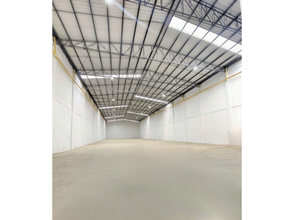 ESPECTACULAR BODEGA EN ARRIENDO, PARQUE INDUSTRIAL, CARTAGENA - 1